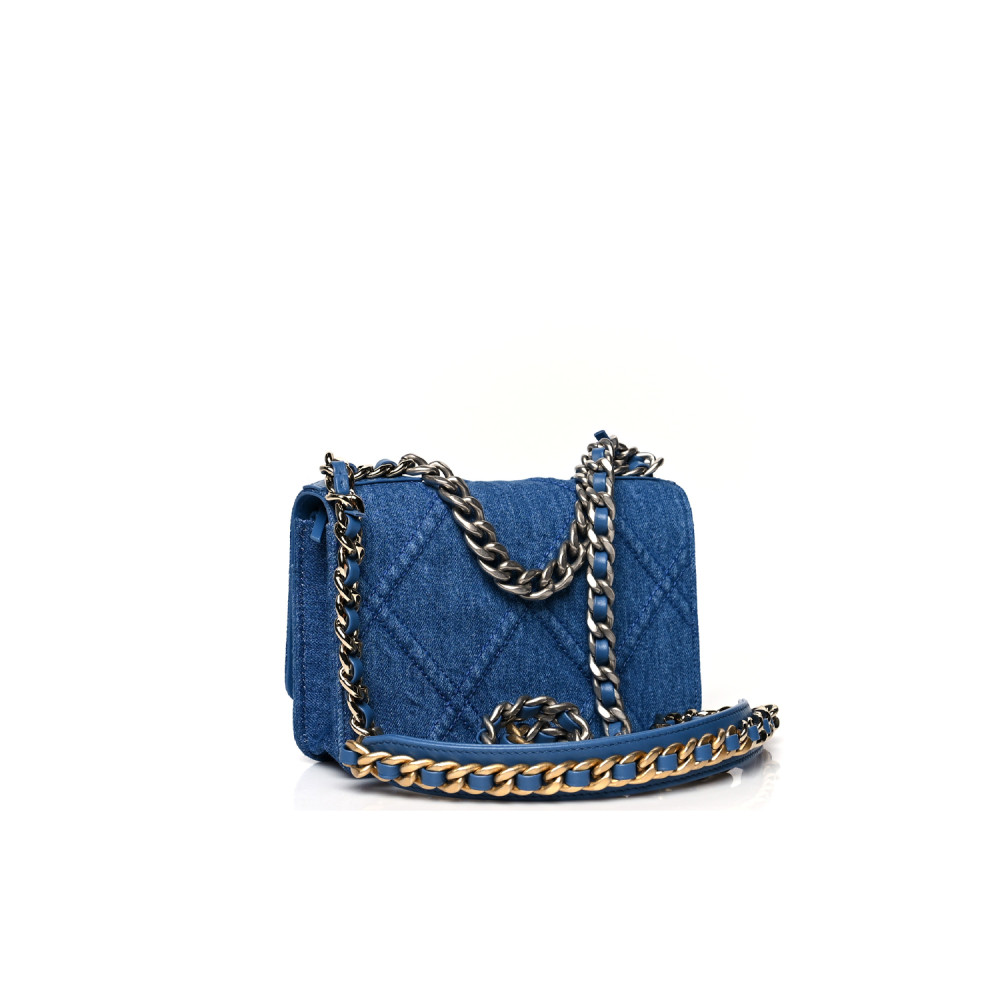 CHANEL SMALL 19 FLAP BAG CHANEL SMALL 19 FLAP BAG