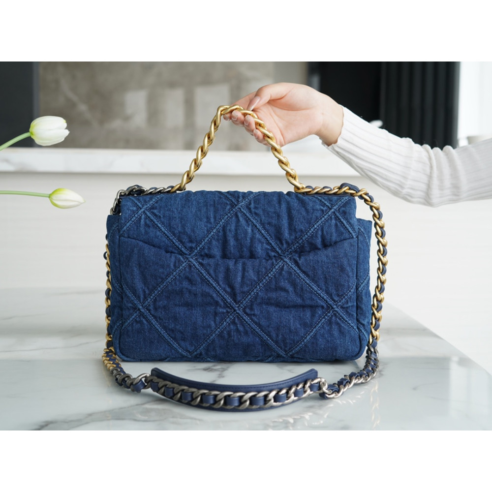 CHANEL MEDIUM 19 FLAP BAG CHANEL MEDIUM 19 FLAP BAG