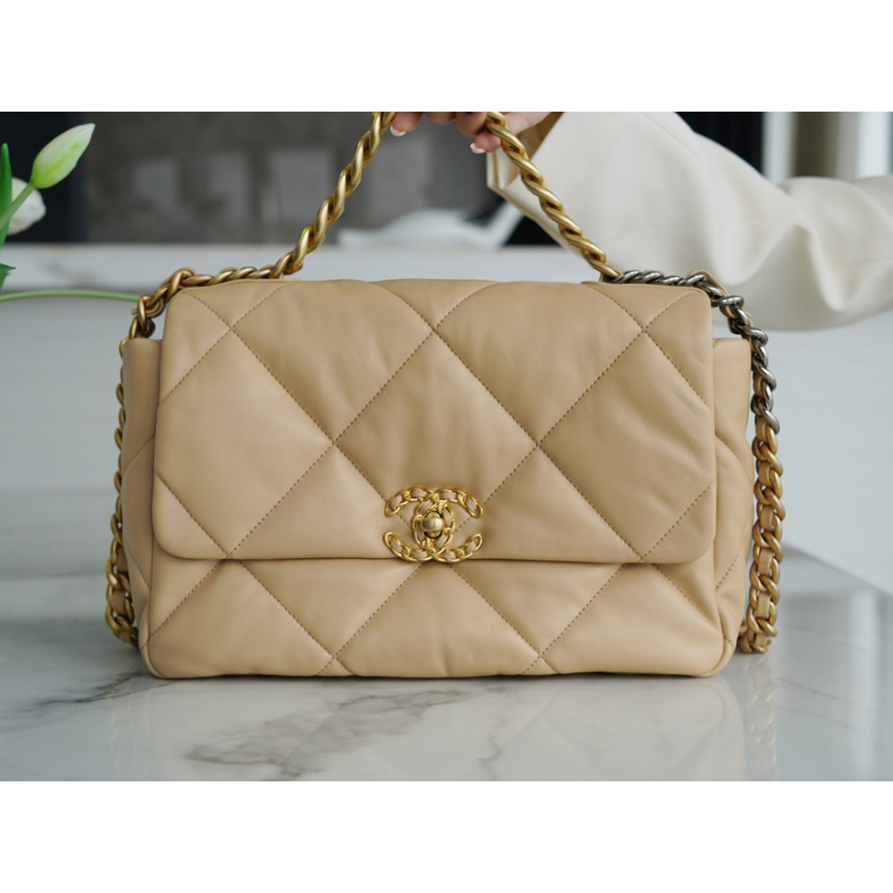 CHANEL MEDIUM 19 FLAP BAG CHANEL MEDIUM 19 FLAP BAG