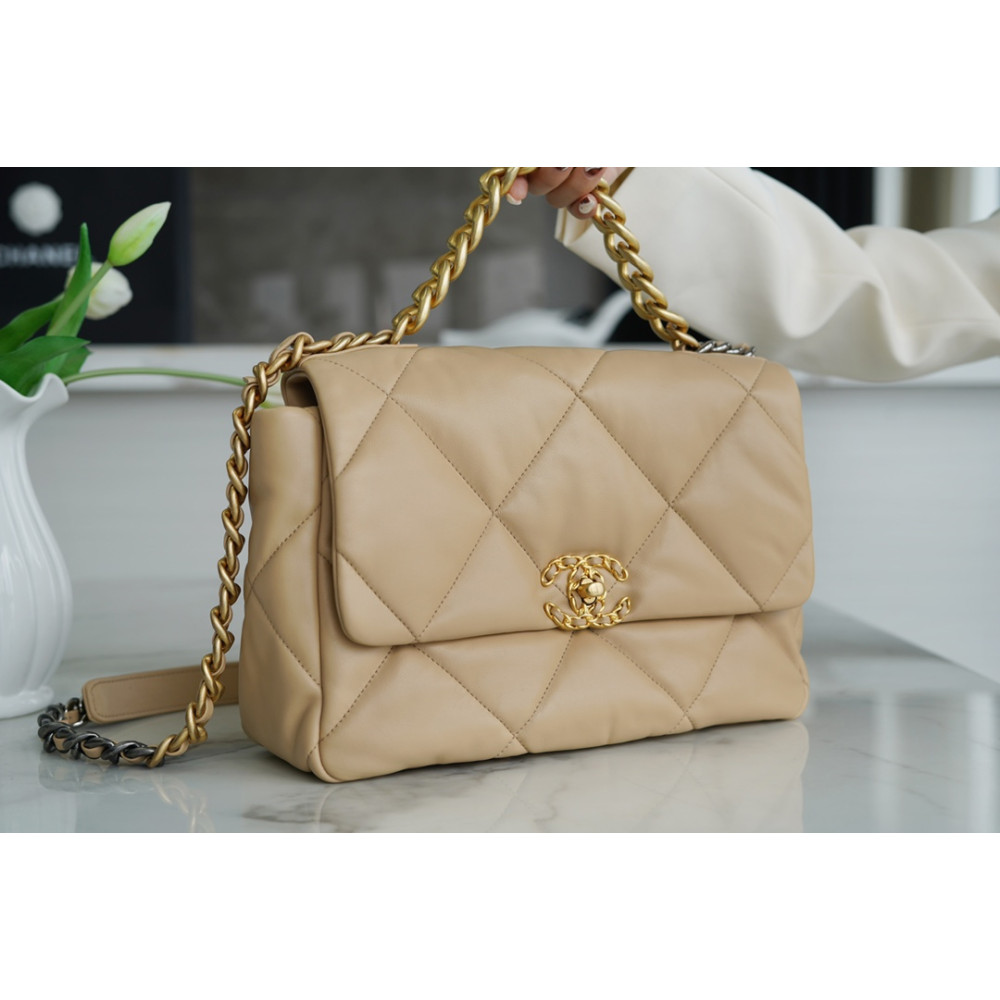 CHANEL MEDIUM 19 FLAP BAG CHANEL MEDIUM 19 FLAP BAG