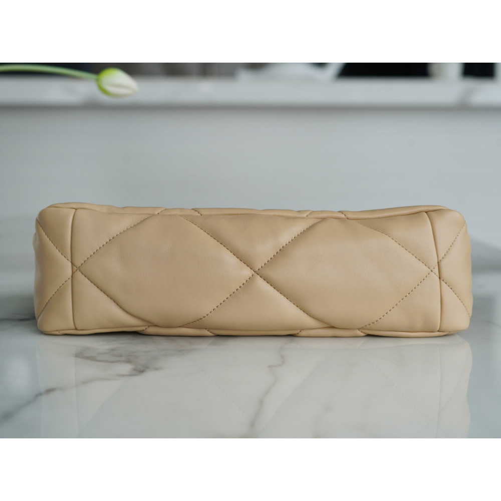 CHANEL MEDIUM 19 FLAP BAG CHANEL MEDIUM 19 FLAP BAG
