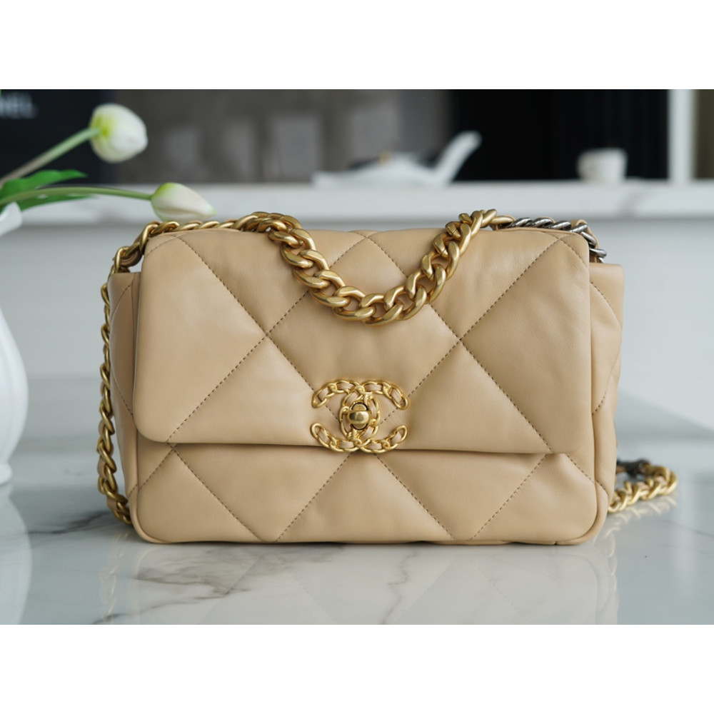 CHANEL SMALL 19 FLAP BAG CHANEL SMALL 19 FLAP BAG