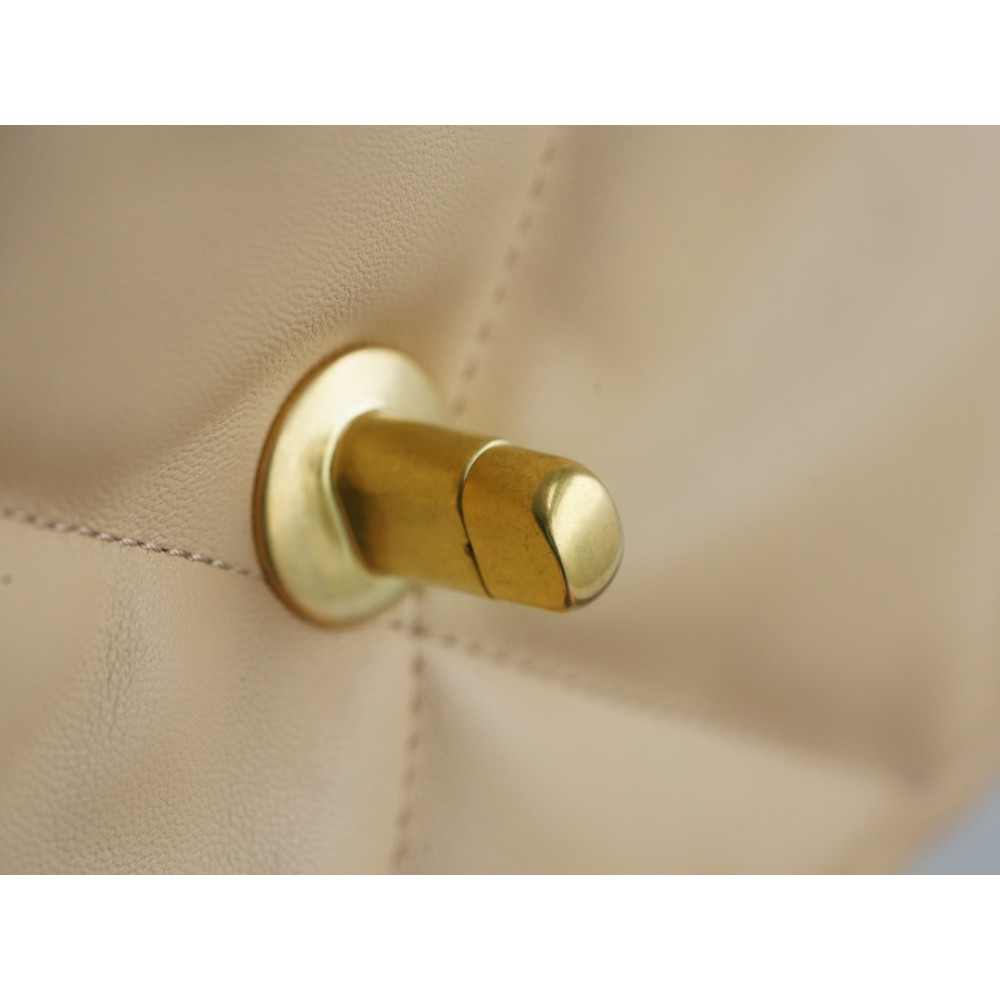 CHANEL SMALL 19 FLAP BAG CHANEL SMALL 19 FLAP BAG