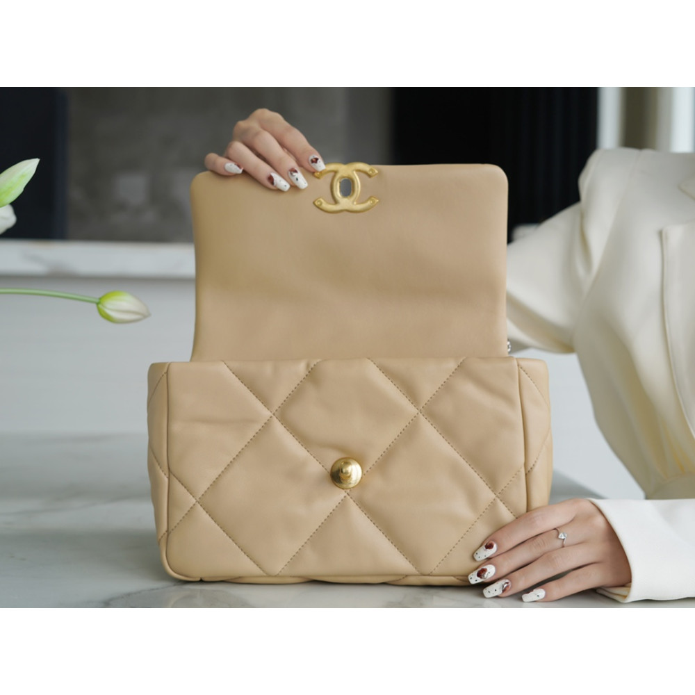 CHANEL SMALL 19 FLAP BAG CHANEL SMALL 19 FLAP BAG