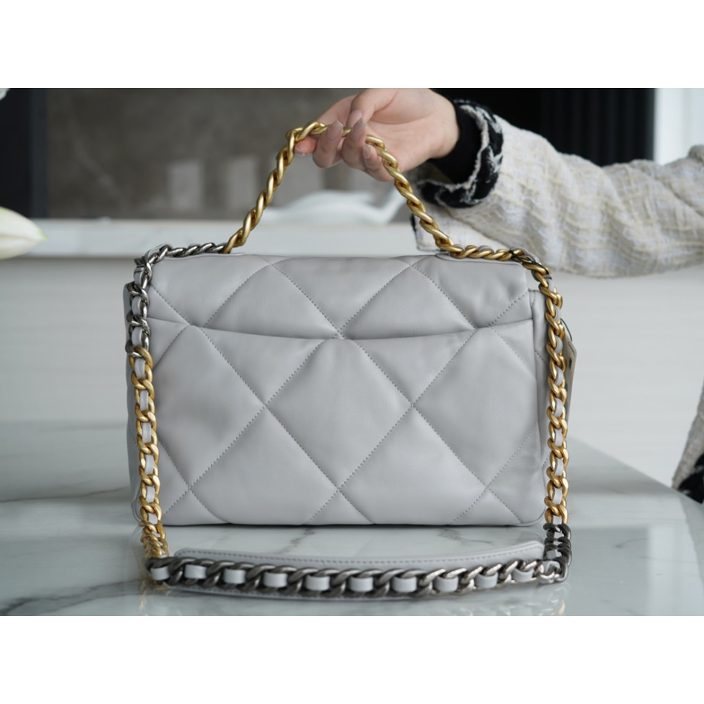 CHANEL MEDIUM 19 FLAP BAG