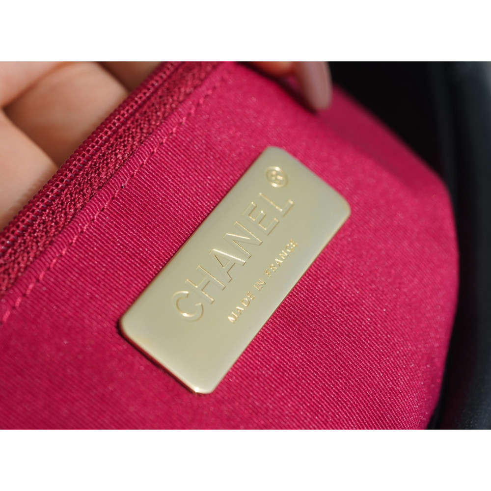 CHANEL MEDIUM 19 FLAP BAG CHANEL MEDIUM 19 FLAP BAG