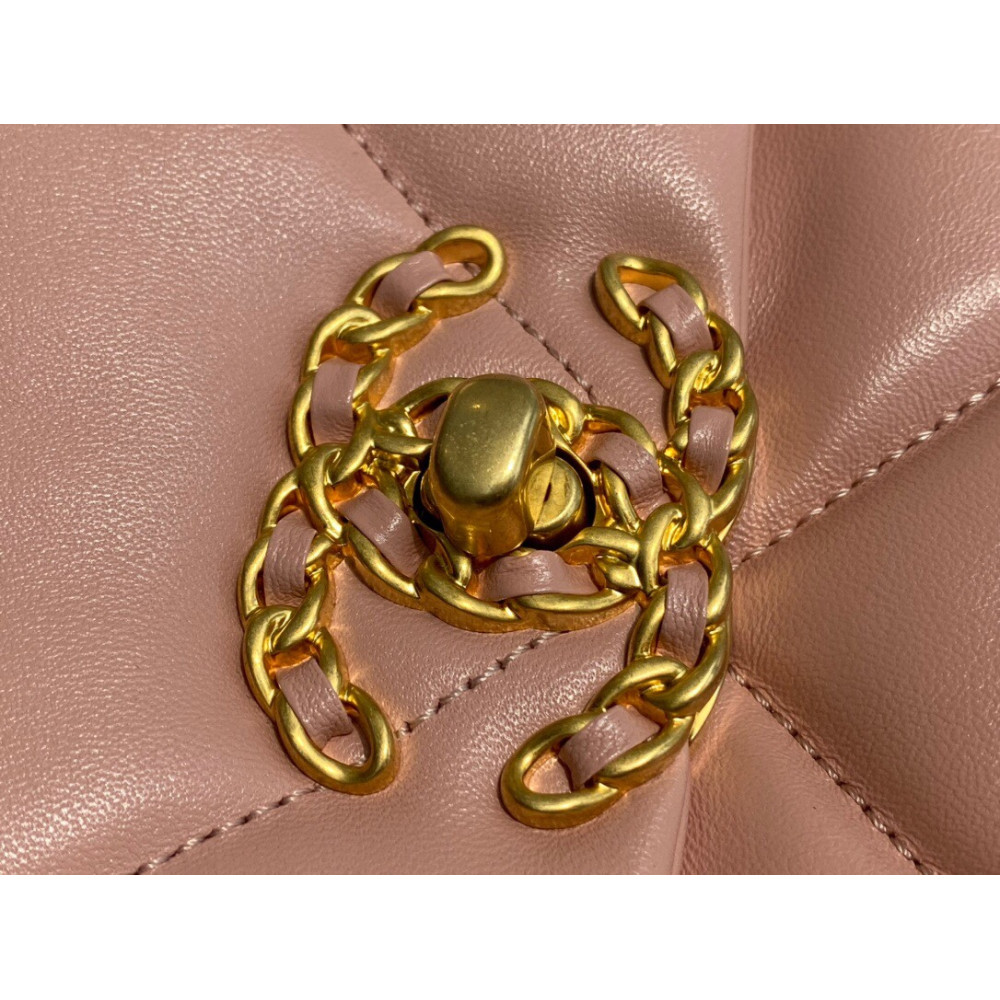 CHANEL MEDIUM 19 FLAP BAG