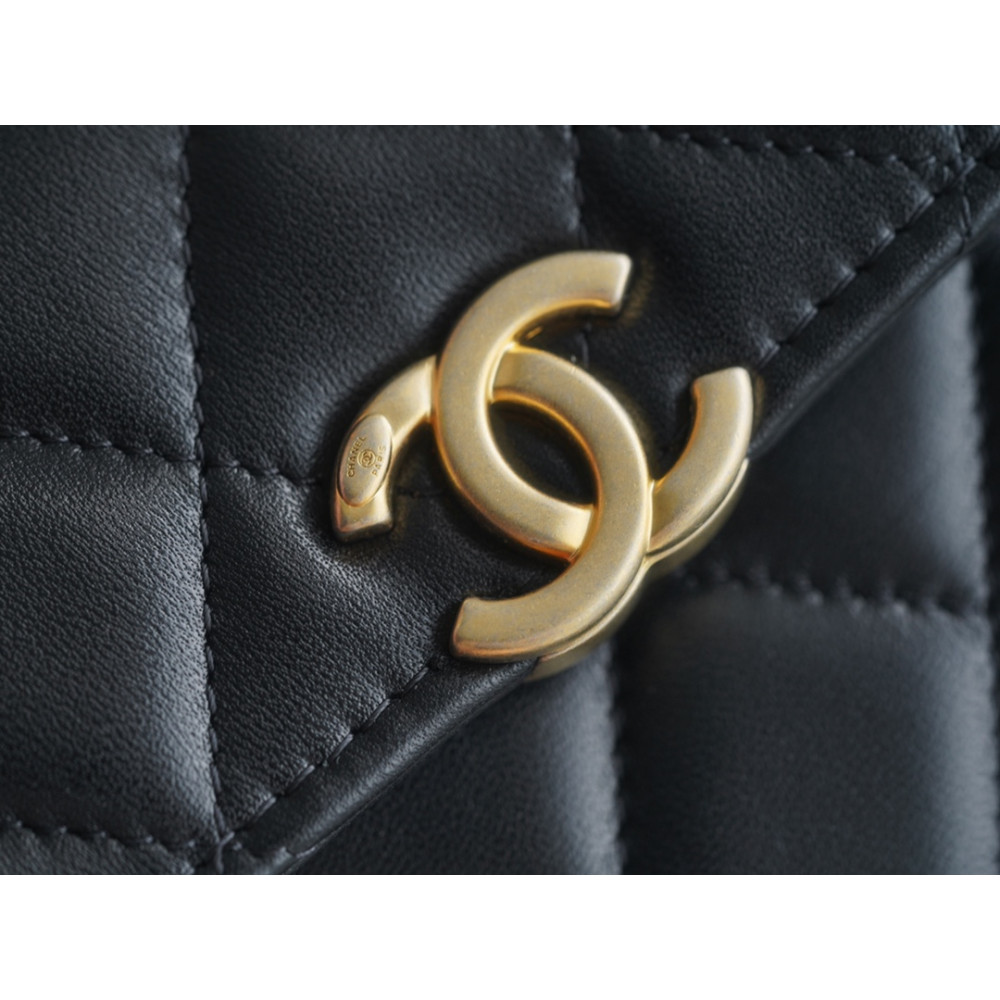 CHANEL TOP HANDLE FLAP BAG CHANEL TOP HANDLE FLAP BAG