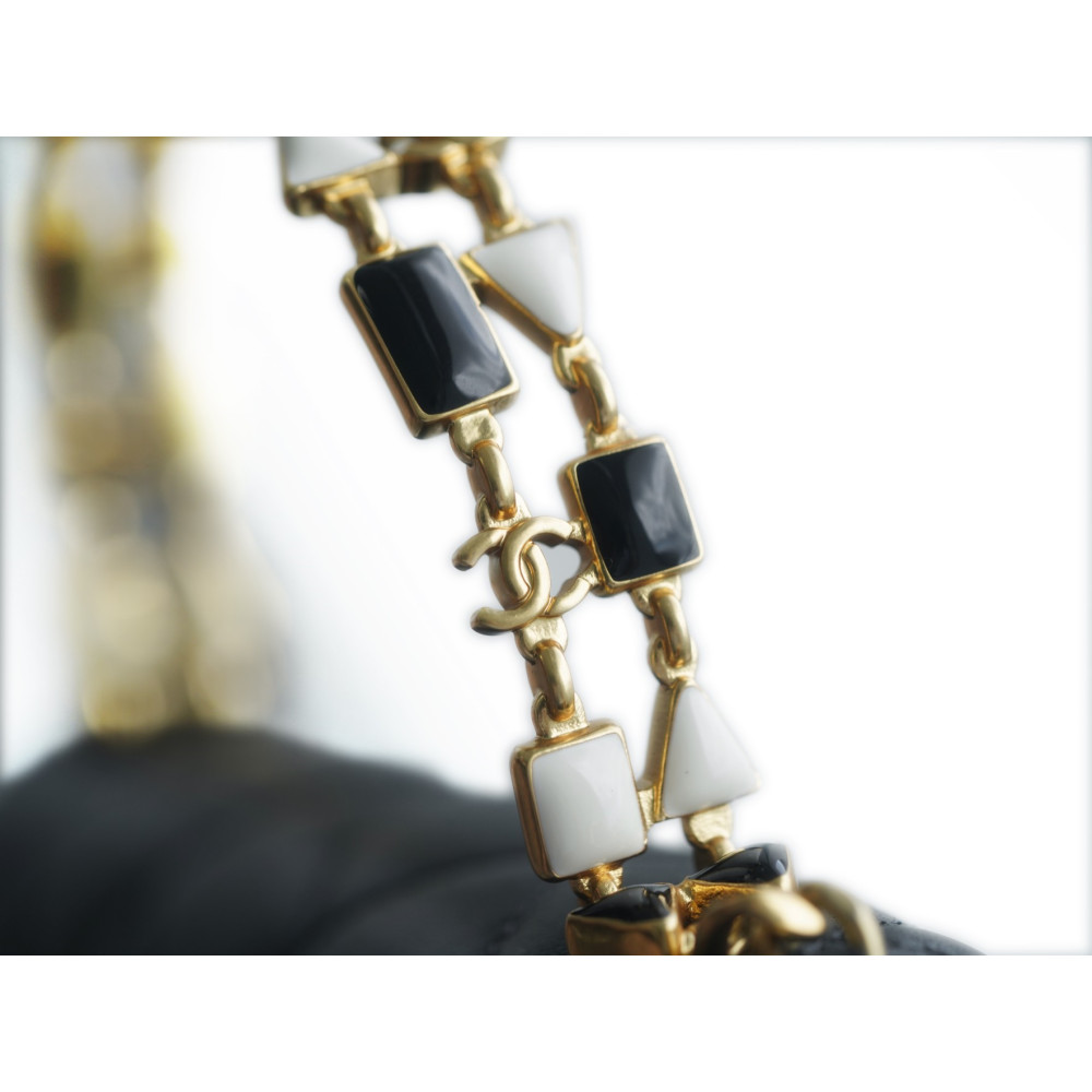 CHANEL TOP HANDLE FLAP BAG CHANEL TOP HANDLE FLAP BAG