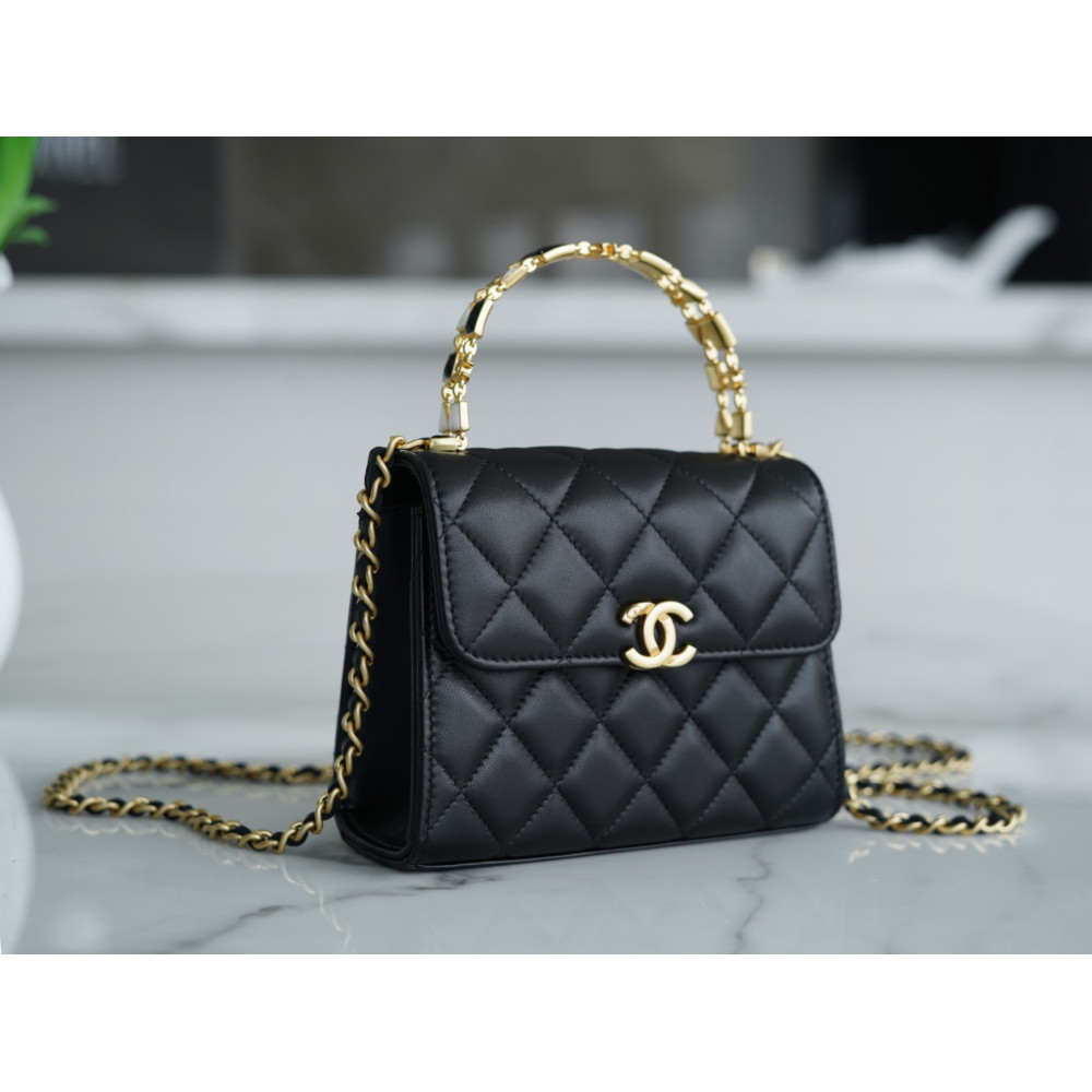 CHANEL TOP HANDLE FLAP BAG CHANEL TOP HANDLE FLAP BAG