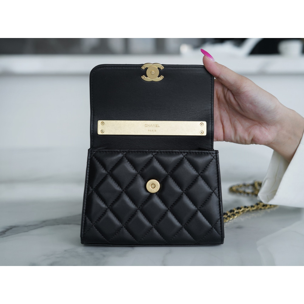 CHANEL TOP HANDLE FLAP BAG CHANEL TOP HANDLE FLAP BAG