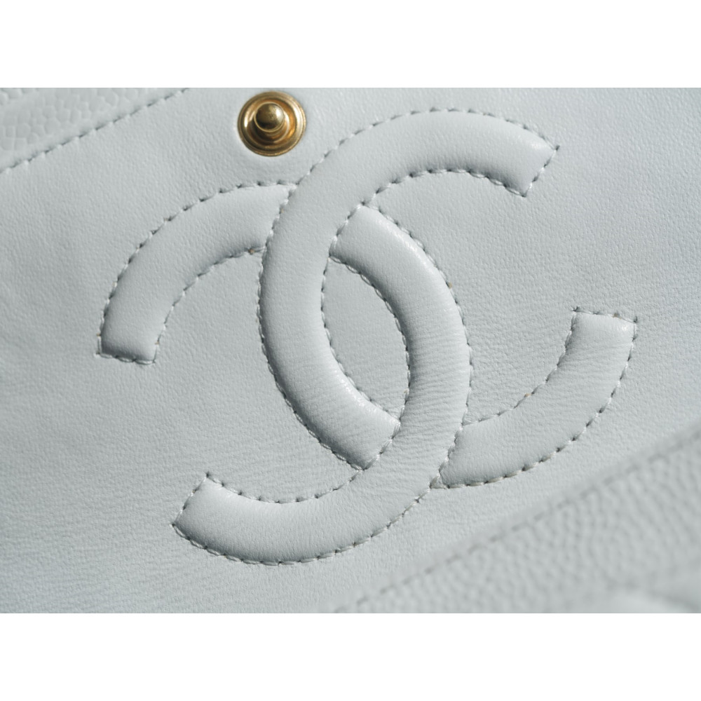 CHANEL MEDIUM DOUBLE FLAP BAG CHANEL MEDIUM DOUBLE FLAP BAG