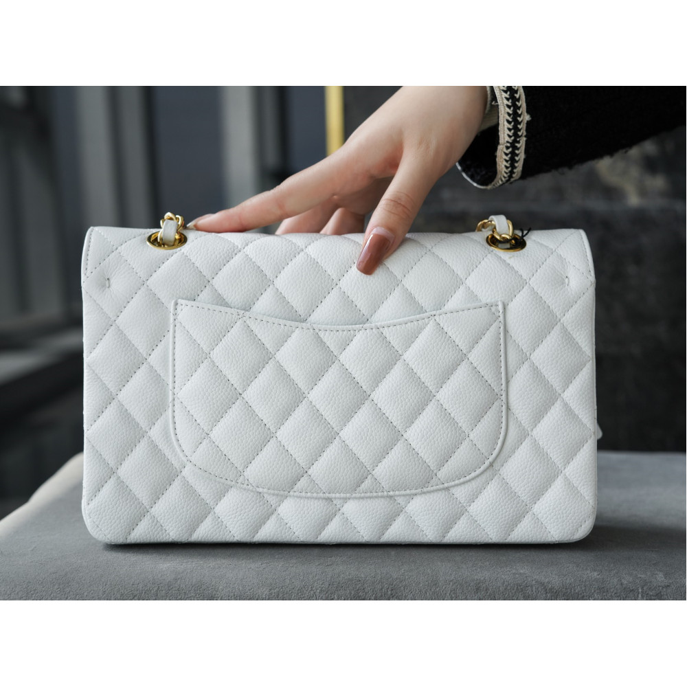 CHANEL MEDIUM DOUBLE FLAP BAG CHANEL MEDIUM DOUBLE FLAP BAG