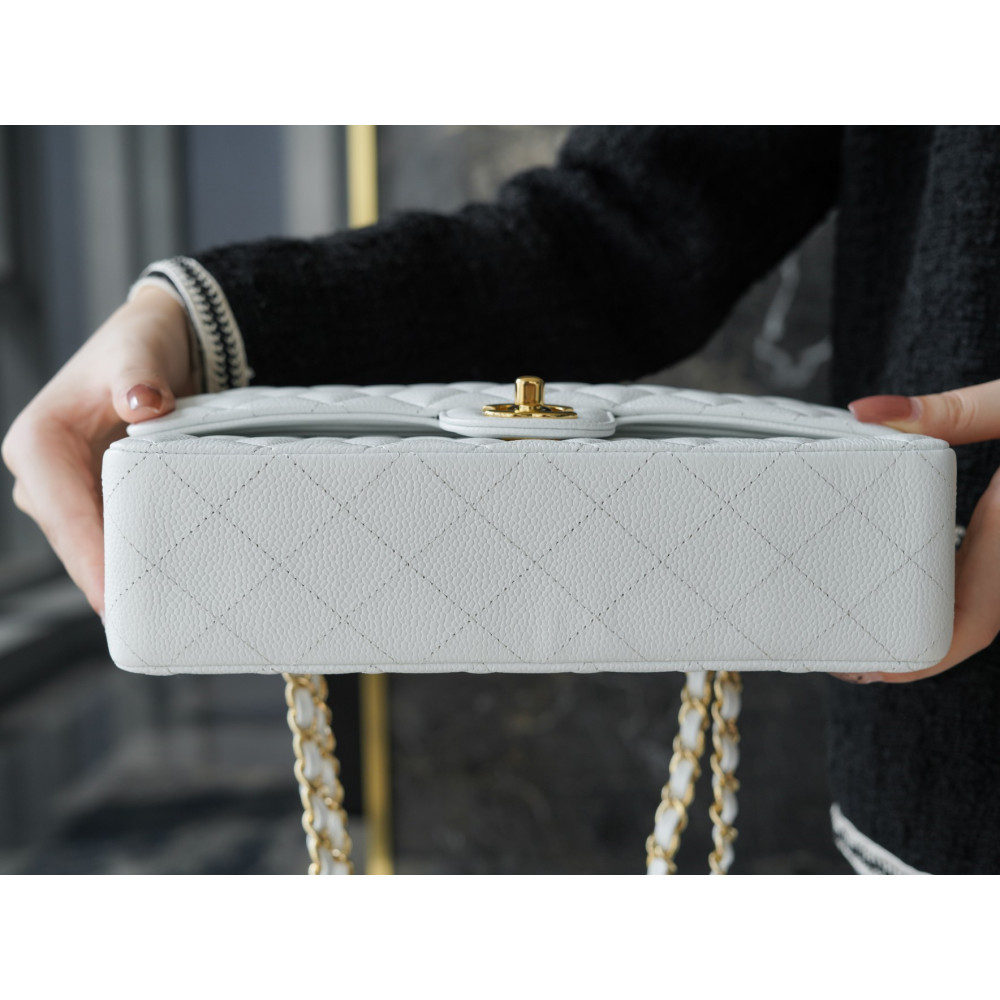 CHANEL MEDIUM DOUBLE FLAP BAG CHANEL MEDIUM DOUBLE FLAP BAG