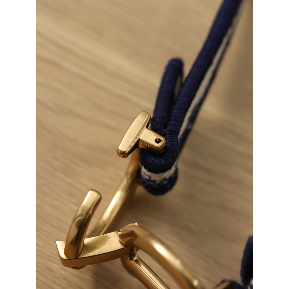 SADDLE BAG