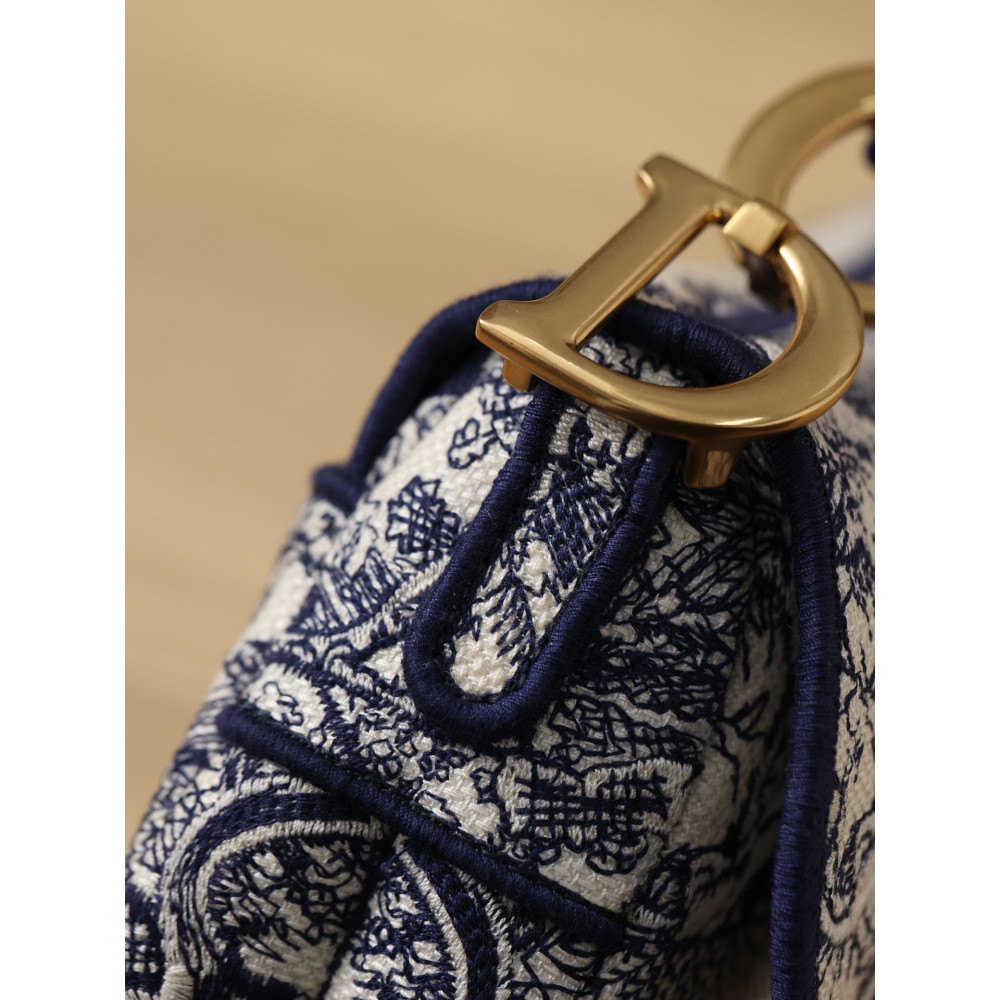 SADDLE BAG