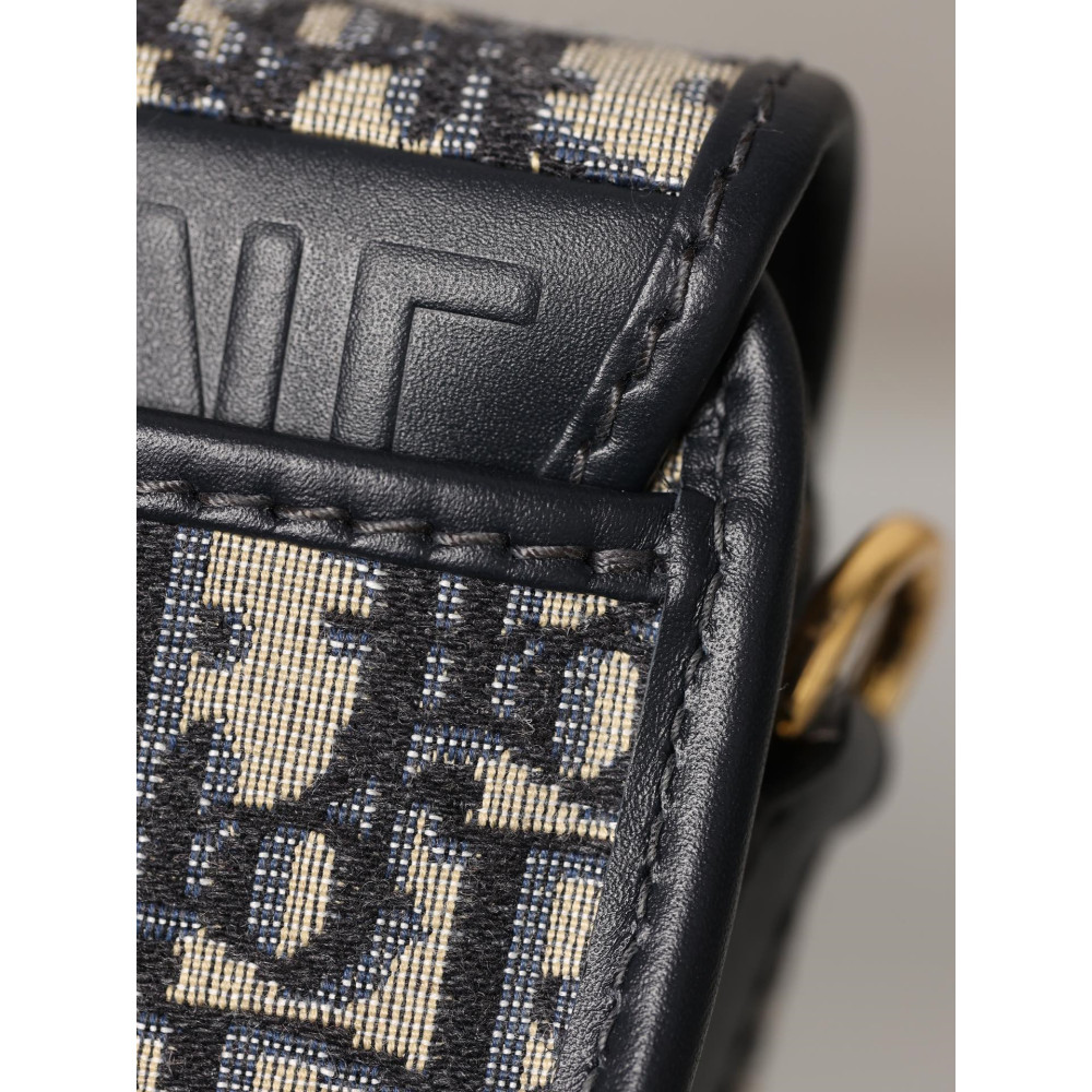 DIOR BOBBY EAST-WEST BAG DIOR BOBBY EAST-WEST BAG