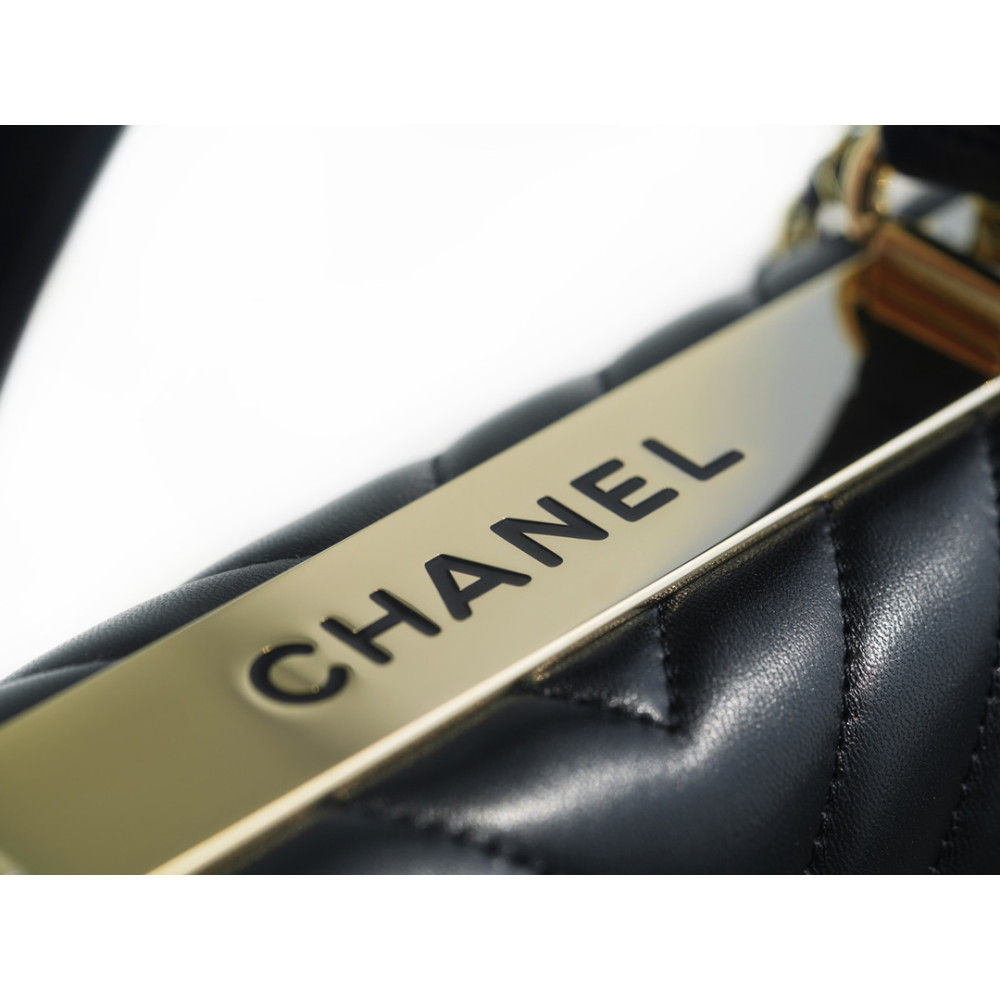 CHANEL SMALL HANDLE FLAP BAG CHANEL SMALL HANDLE FLAP BAG