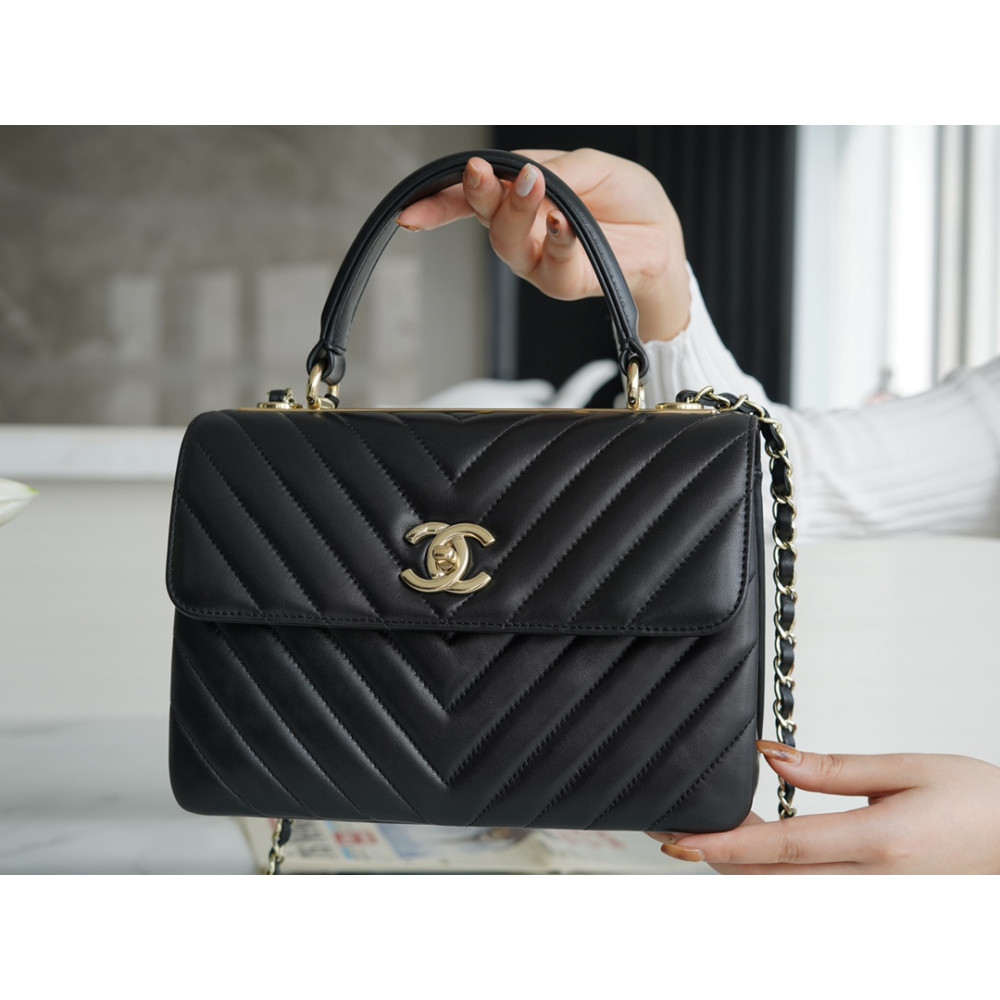 CHANEL SMALL HANDLE FLAP BAG CHANEL SMALL HANDLE FLAP BAG