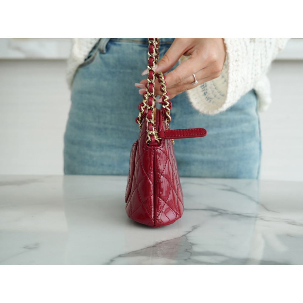 CHANEL SHINY COCO CLUTCH WITH CHAIN BAG CHANEL SHINY COCO CLUTCH WITH CHAIN BAG