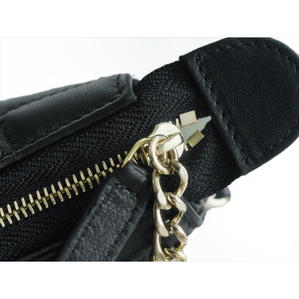 CHANEL SMALL HOBO BAG CHANEL SMALL HOBO BAG
