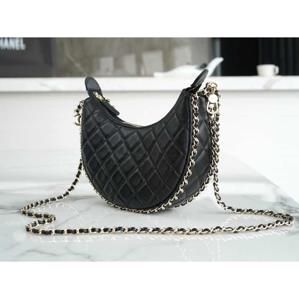 CHANEL SMALL HOBO BAG CHANEL SMALL HOBO BAG