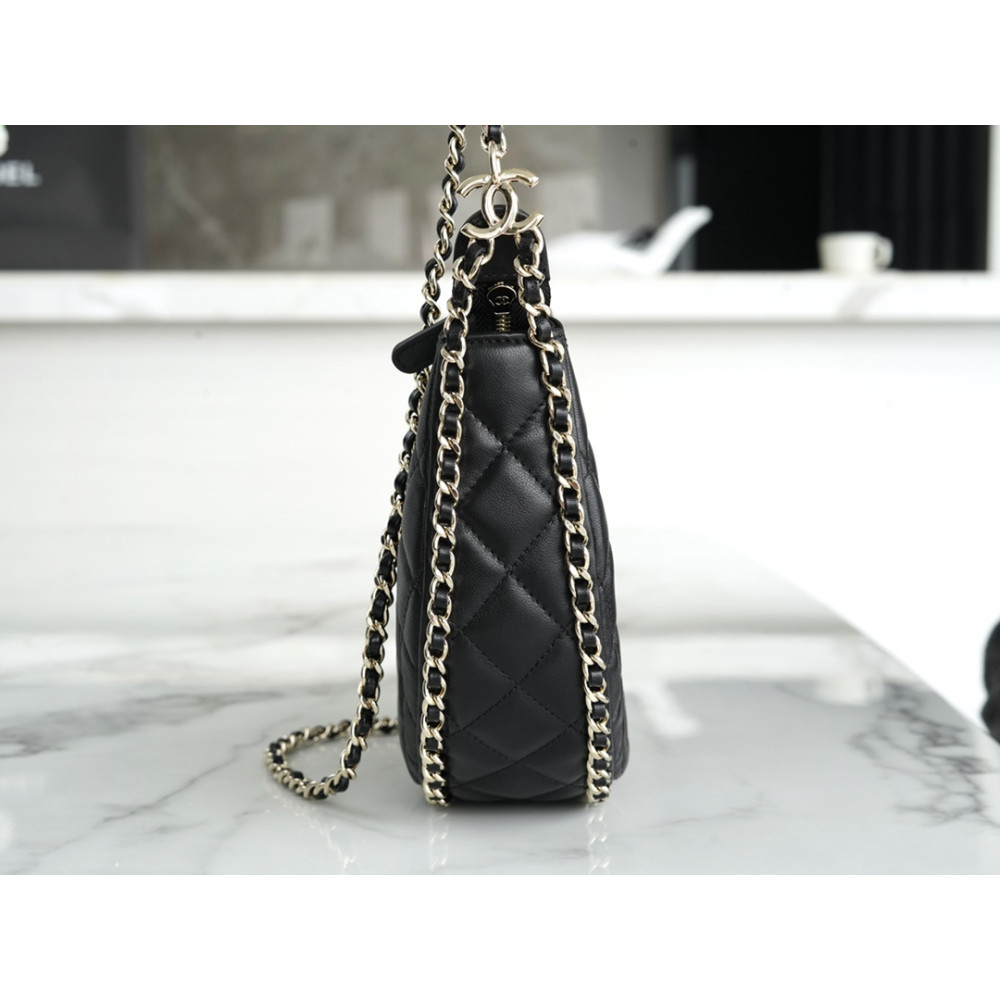 CHANEL SMALL HOBO BAG CHANEL SMALL HOBO BAG