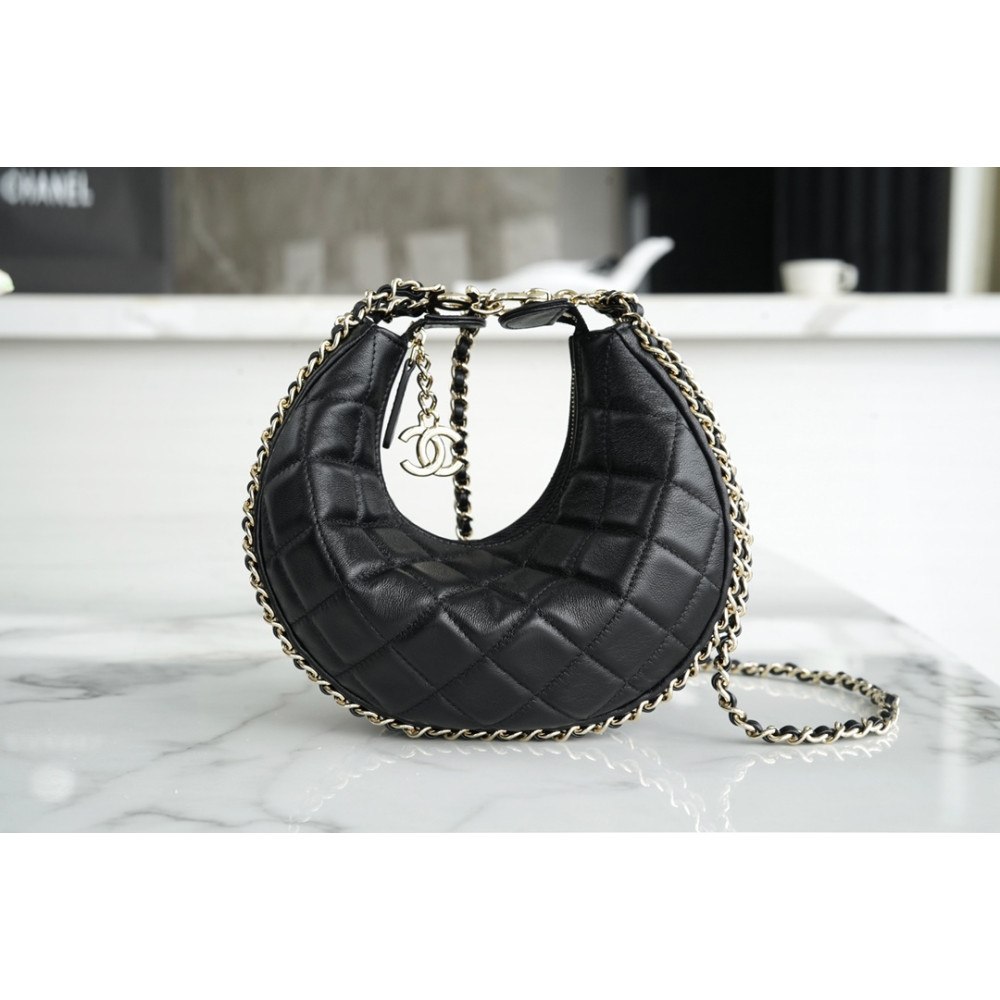 CHANEL SMALL HOBO BAG CHANEL SMALL HOBO BAG