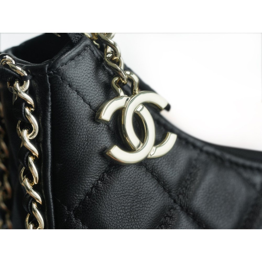 CHANEL SMALL HOBO BAG CHANEL SMALL HOBO BAG