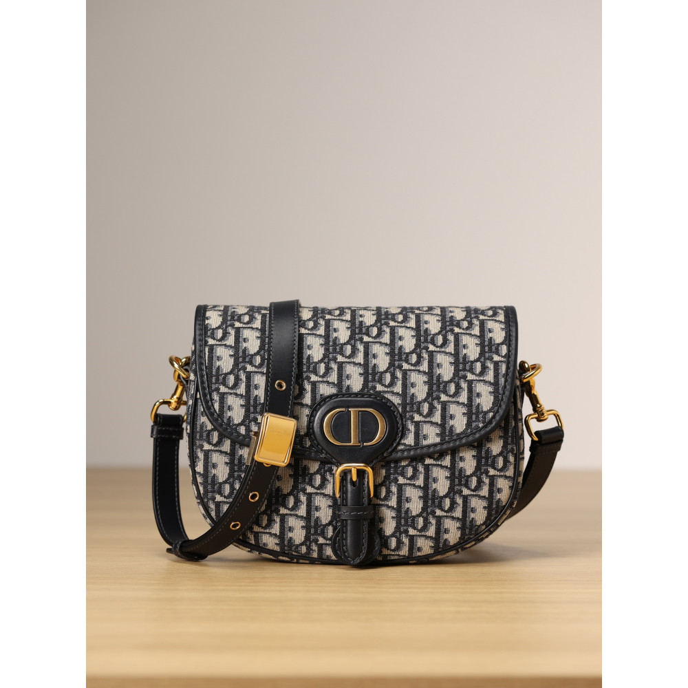MEDIUM DIOR BOBBY BAG