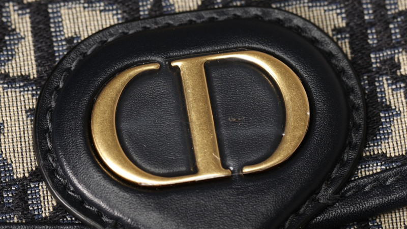 M9319UTZQ_M928 Details 1