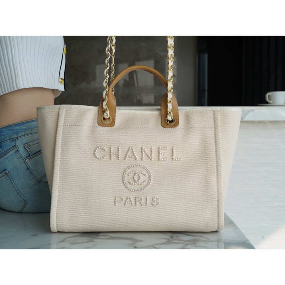 CHANEL DEAUVILLE TOTE CHANEL DEAUVILLE TOTE