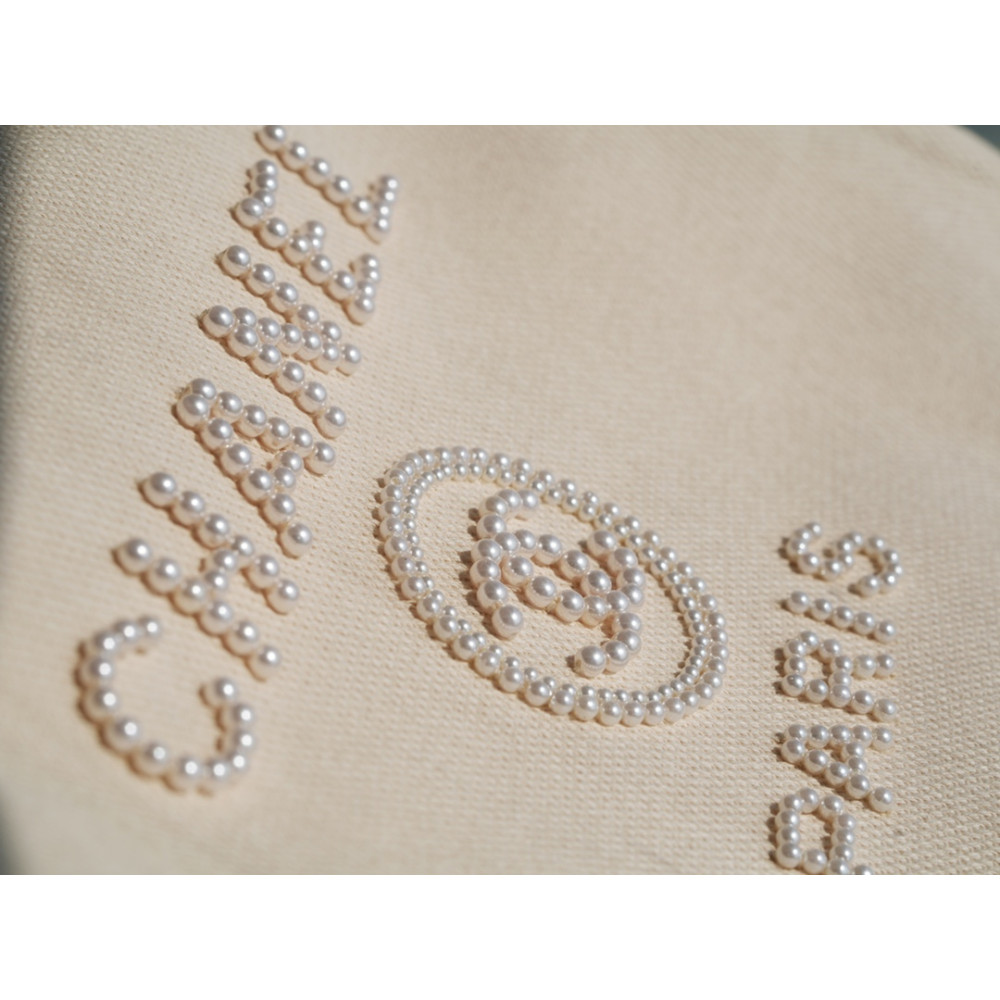 CHANEL DEAUVILLE TOTE CHANEL DEAUVILLE TOTE