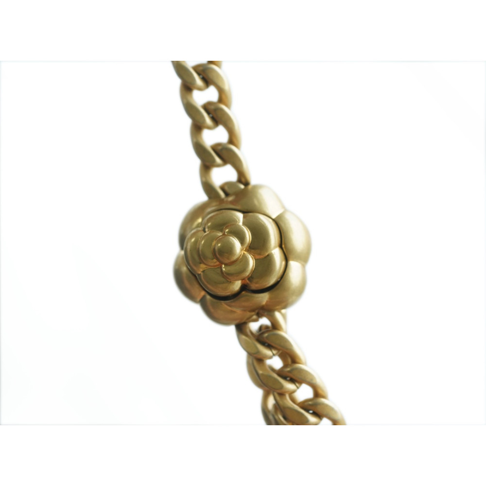 CHANEL SWEET CAMELLIA WALLET ON CHAIN BAG