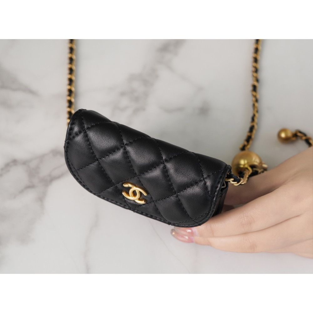 CHANEL PEARL CRUSH WAIST BAG
