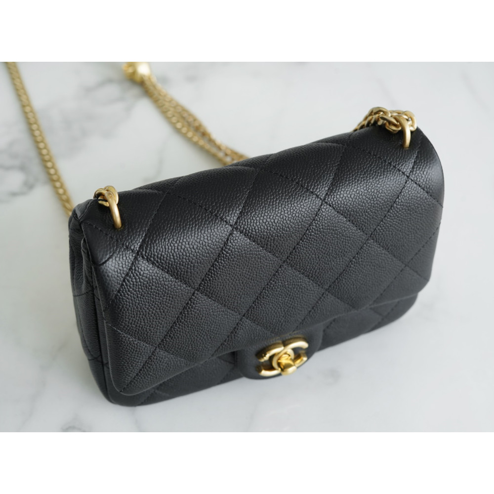 CHANEL SWEETHEART FLAP BAG