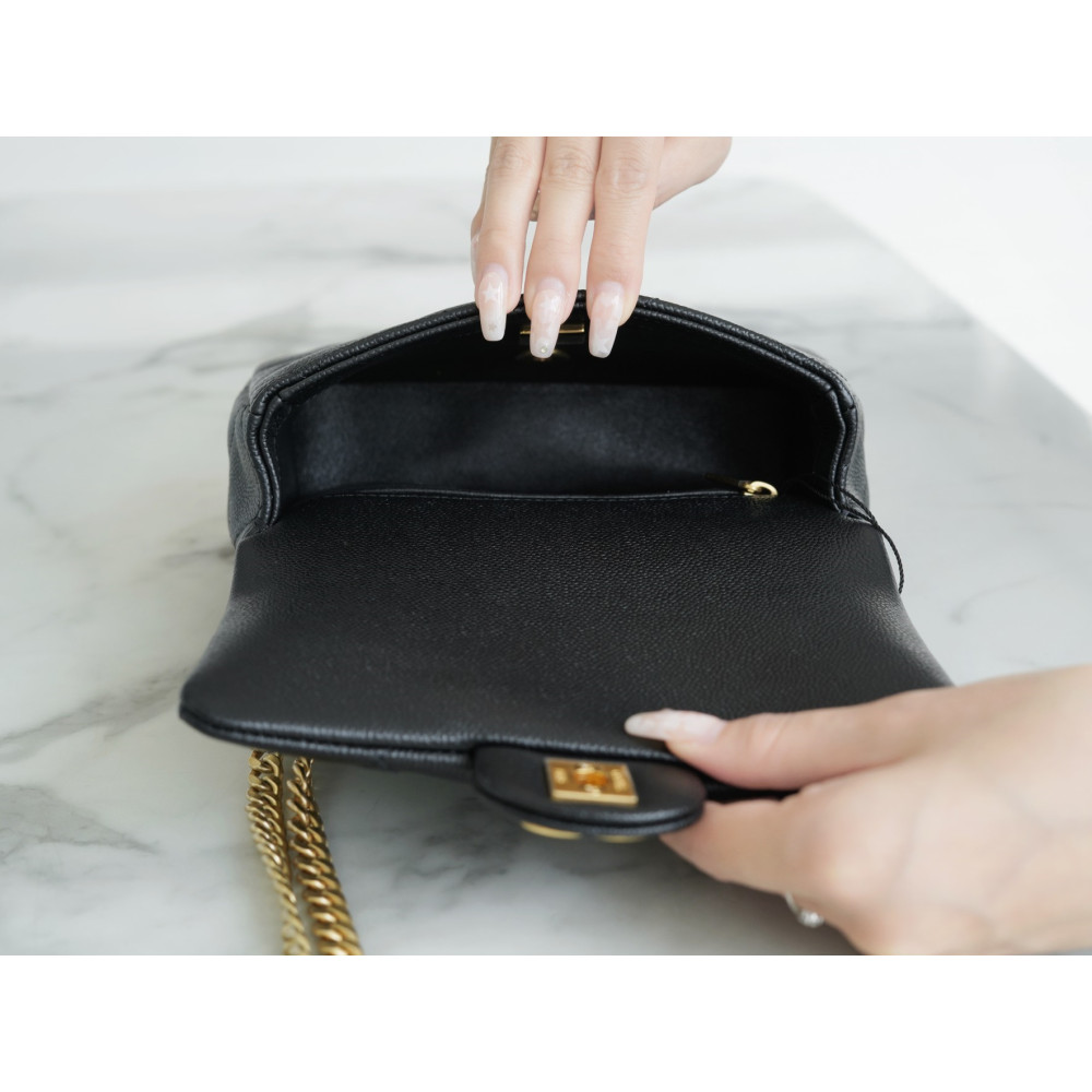 CHANEL SWEETHEART FLAP BAG