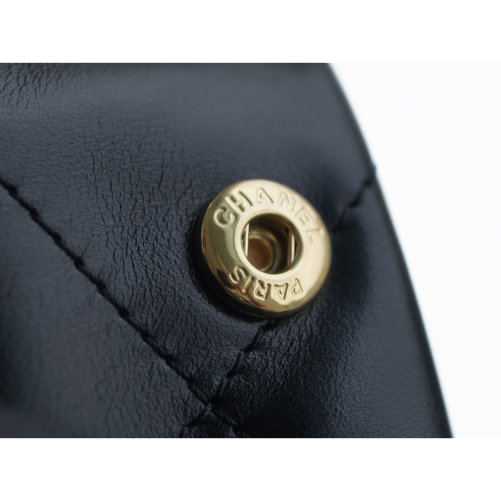 CHANEL 22 SMALL BAG CHANEL 22 SMALL BAG