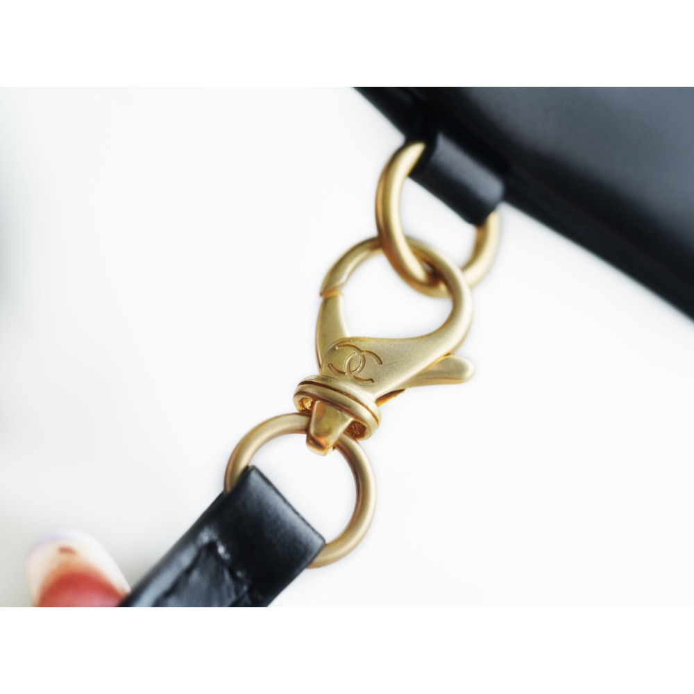 CHANEL 22 SMALL BAG CHANEL 22 SMALL BAG
