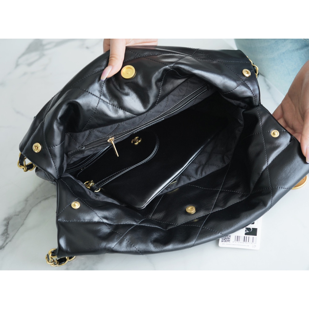 CHANEL 22 SMALL BAG CHANEL 22 SMALL BAG
