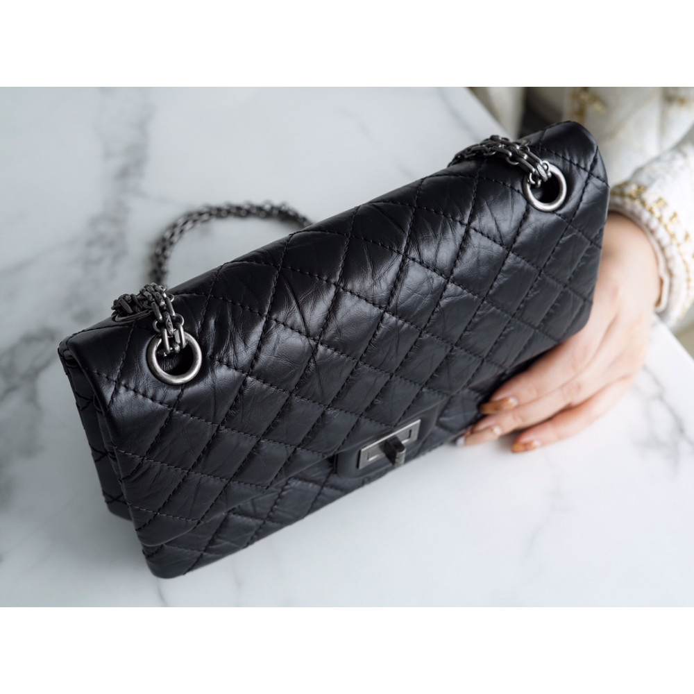 CHANEL 2.55 SMALL FLAP BAG CHANEL 2.55 SMALL FLAP BAG