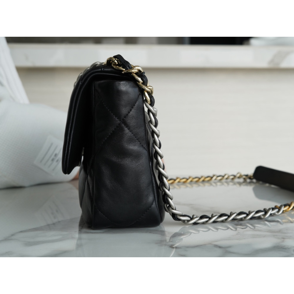 CHANEL SMALL 19 FLAP BAG