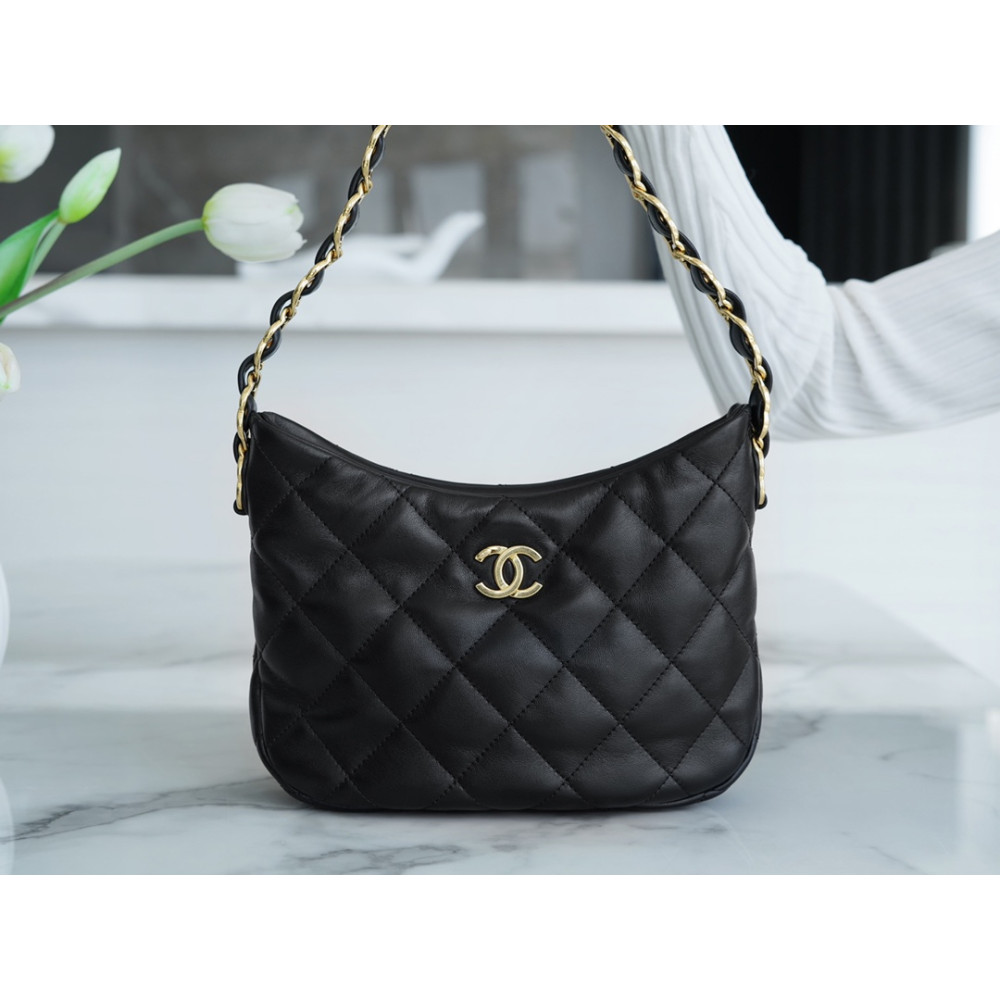 CHANEL LINKS HOBO BAG CHANEL LINKS HOBO BAG