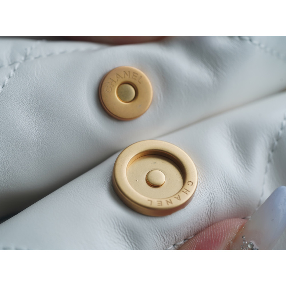 CHANEL 22 SMALL BAG CHANEL 22 SMALL BAG