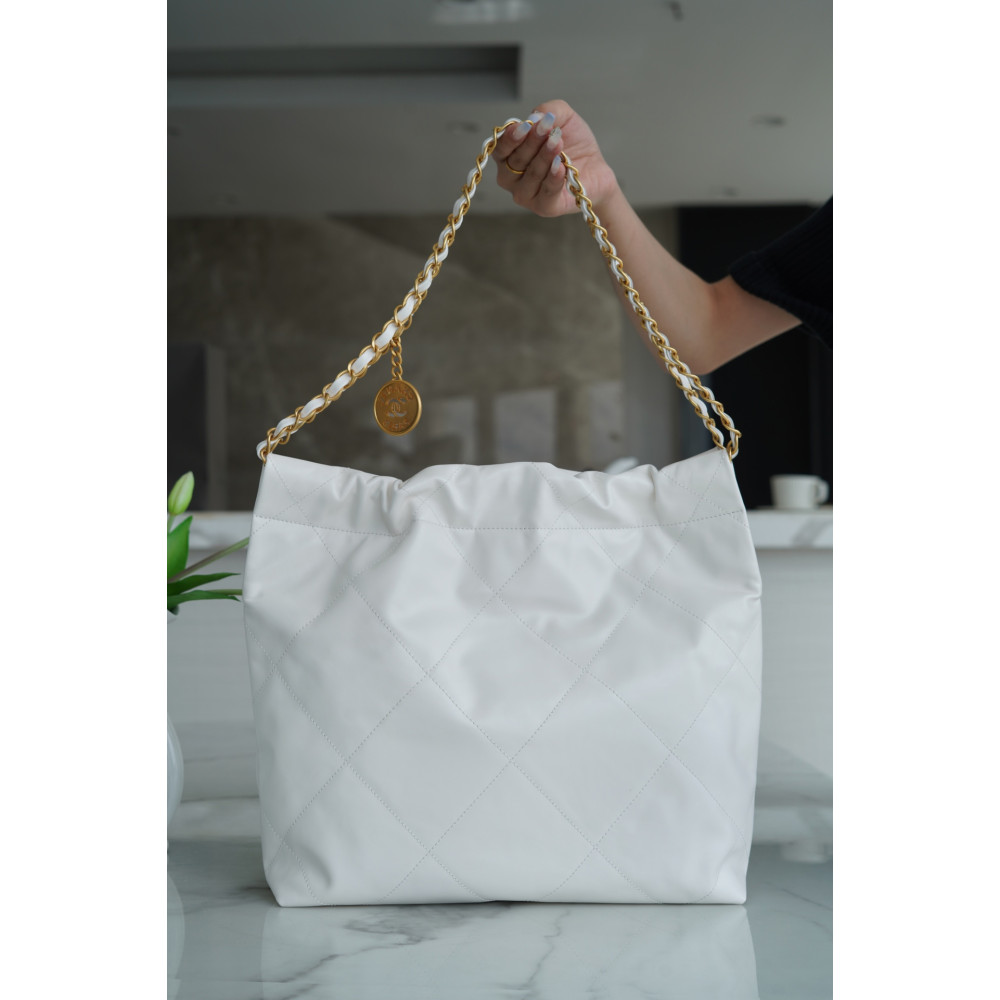 CHANEL 22 SMALL BAG CHANEL 22 SMALL BAG