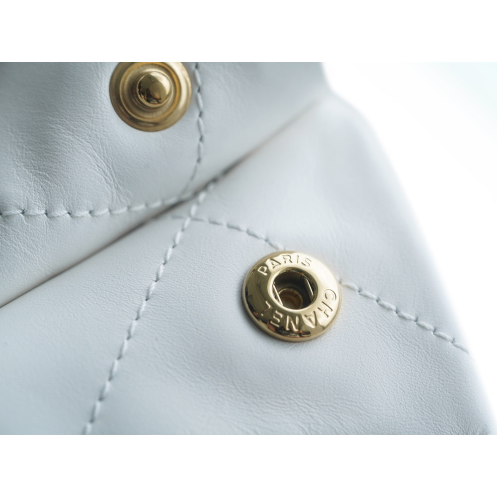 CHANEL 22 SMALL BAG CHANEL 22 SMALL BAG