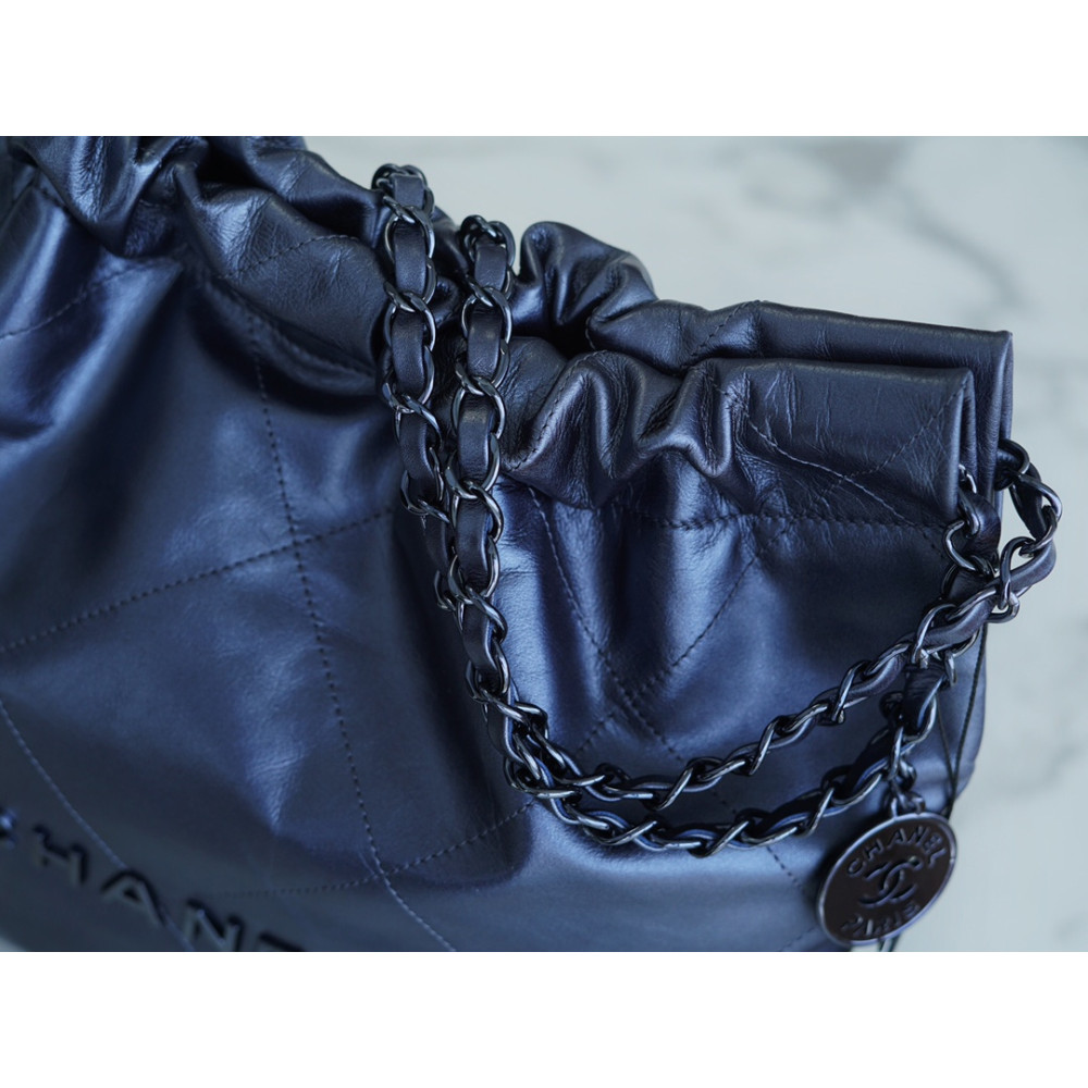CHANEL 22 SMALL BAG