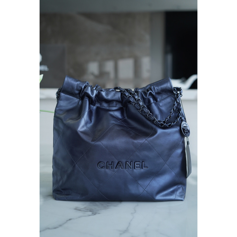 CHANEL 22 SMALL BAG