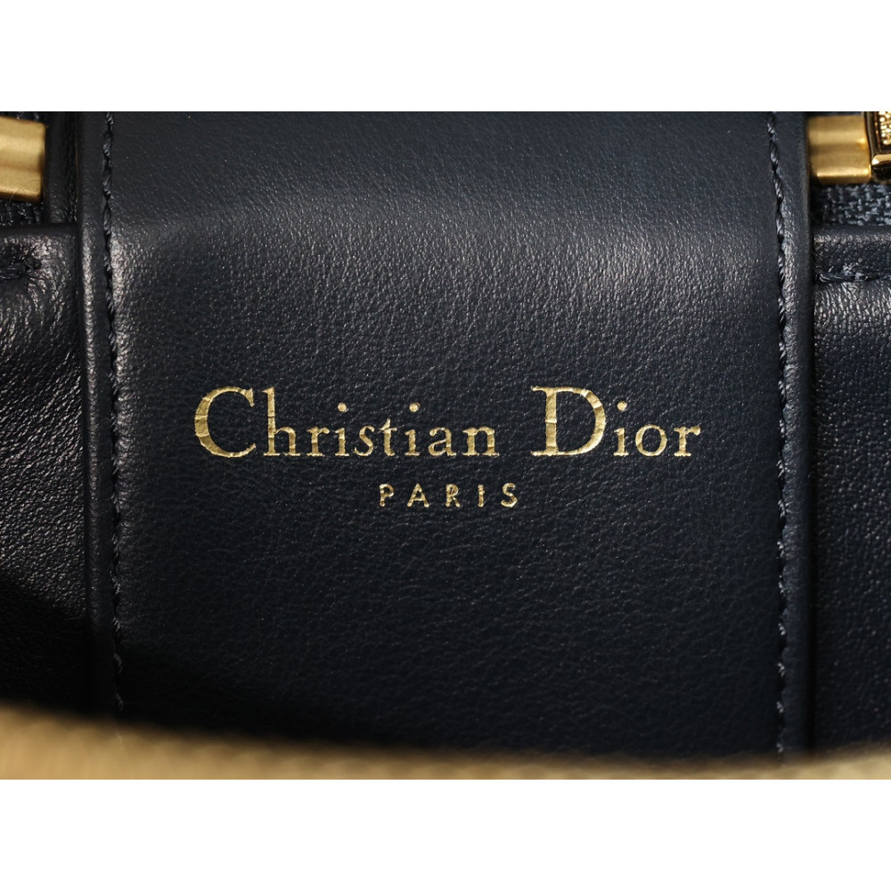 SMALL CD SIGNATURE VANITY CASE SMALL CD SIGNATURE VANITY CASE