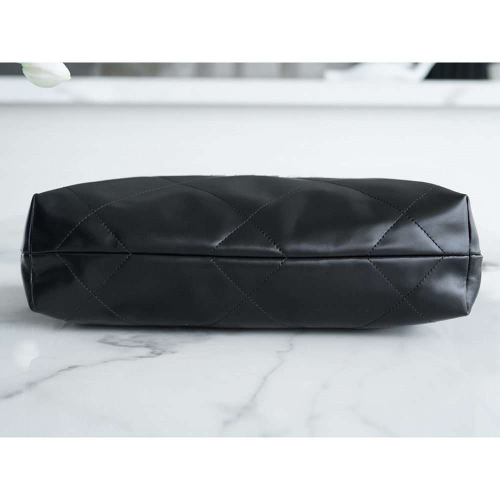 CHANEL 22 SMALL BAG CHANEL 22 SMALL BAG